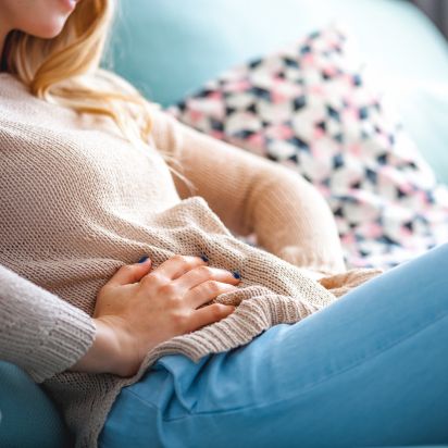 Bauchdeckenstraffung Berlin - Frau nach ihrer OP